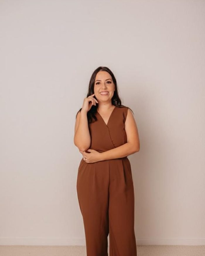 Natália Vasconcelos em seu espaço de atendimento